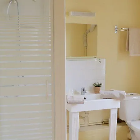 Grand De La Gare 2* إفرو