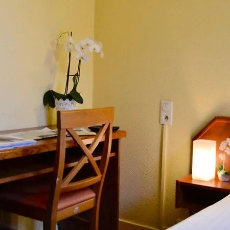 Grand De La Gare 2* إفرو